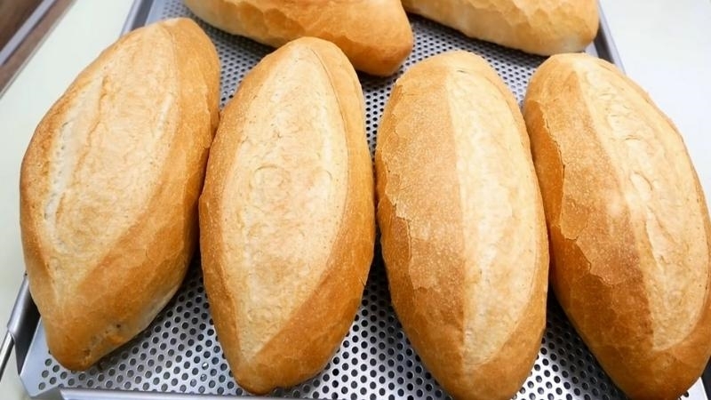 Chữa tiêu chảy cho trẻ bằng bánh mì hoặc cơm trắng